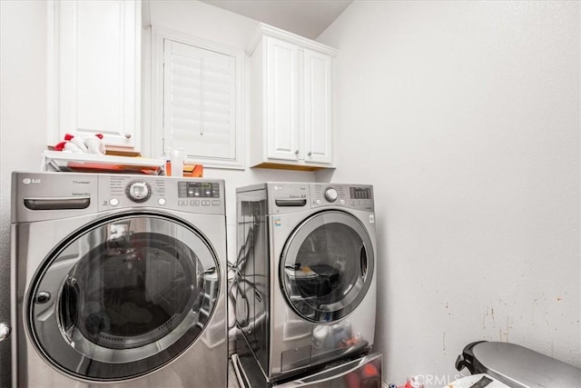 40925 Lacroix Ave, Murrieta, CA 92562 - washroom with cabinet space and washer and clothes dryer