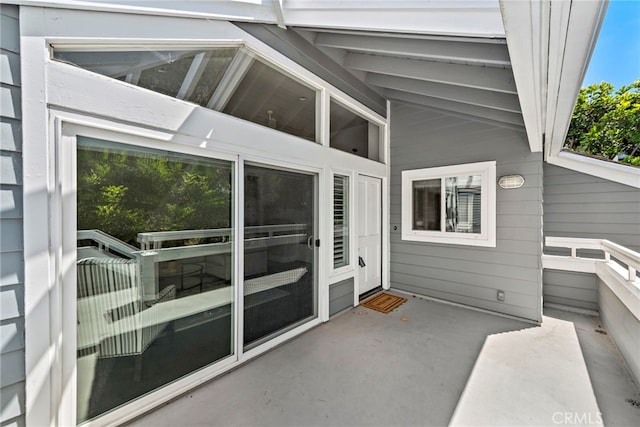 195 Hartford Dr Unit 111, Newport Beach, CA 92660 - view of patio / terrace