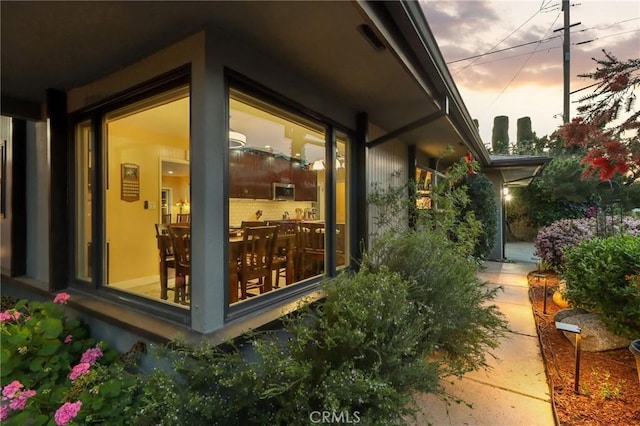 1460 E Glenoaks Blvd, Glendale, CA 91206 - view of property exterior