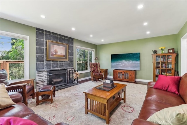 1460 E Glenoaks Blvd, Glendale, CA 91206 - living room featuring recessed lighting and a large fireplace