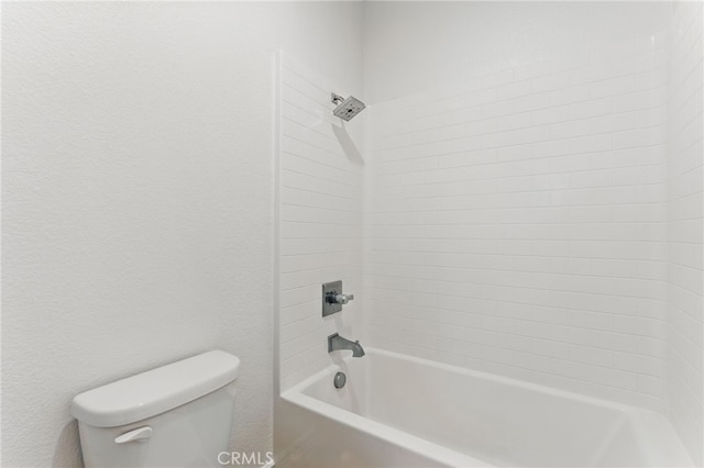 full bathroom with toilet and shower / washtub combination