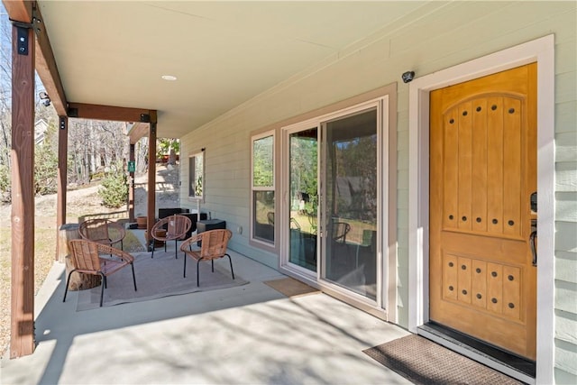 756 Brentwood Dr, Lake Arrowhead, CA 92352 - view of patio