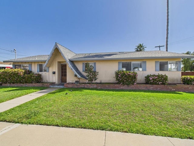 837 Oneonta St, Imperial Beach, CA 91932 - ranch-style home with stucco siding and a front yard