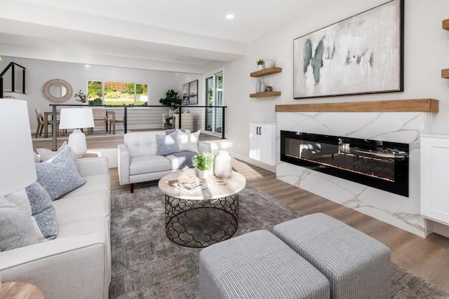 475 Parkwood Ln, Encinitas, CA 92024 - living area featuring wood finished floors, a high end fireplace, and recessed lighting