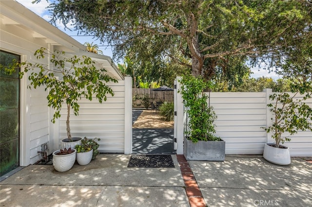 34832 Calle Del Sol, Dana Point, CA 92624 - view of patio / terrace with fence