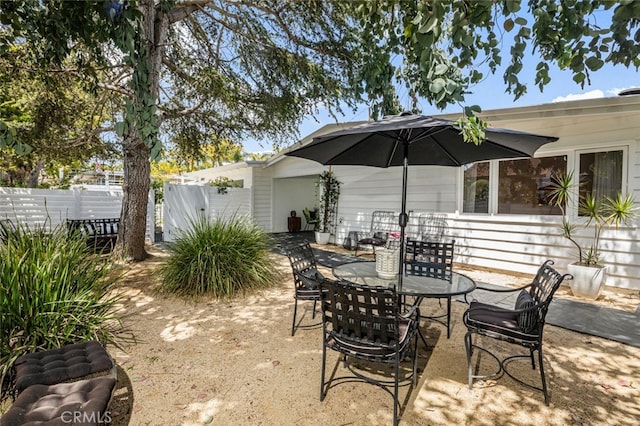 34832 Calle Del Sol, Dana Point, CA 92624 - view of patio / terrace with outdoor dining space and fence