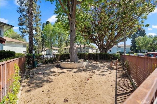 3614 Kalsman Dr Unit 1, Los Angeles, CA 90016 - view of yard featuring fence and a residential view