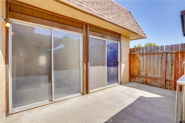 612 S Santa Fe St Unit 4, Hemet, CA 92543 - view of patio / terrace with fence