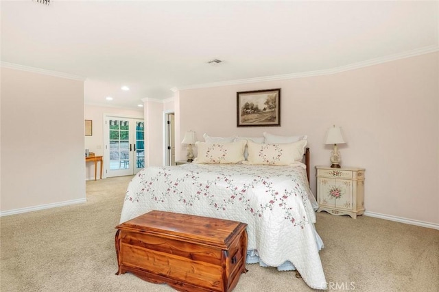 bedroom featuring access to outside, crown molding, recessed lighting, light carpet, and baseboards