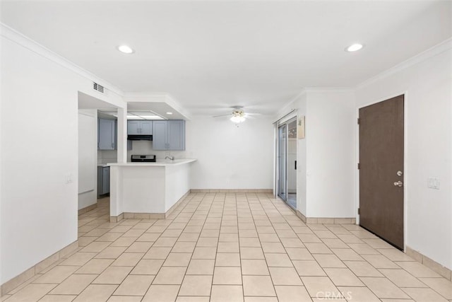 778 La Tierra St Unit H102, Corona, CA 92879 - kitchen featuring under cabinet range hood, a ceiling fan, a peninsula, light countertops, and crown molding