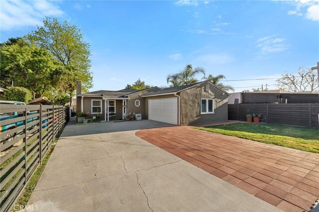 608 Stonehurst Dr, Altadena, CA 91001 - photo 3