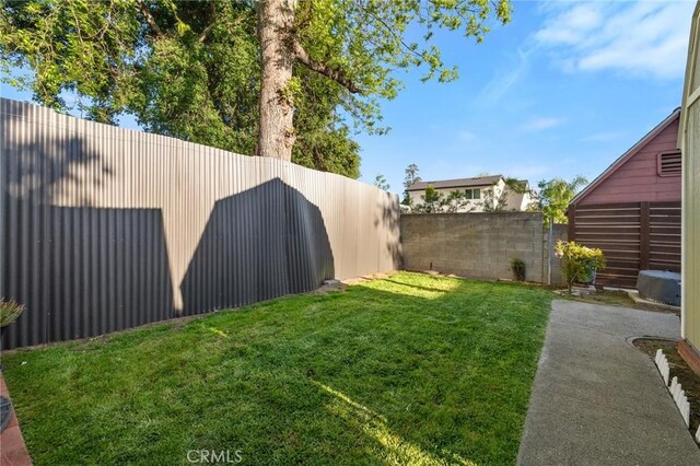 608 Stonehurst Dr, Altadena, CA 91001 - photo 33
