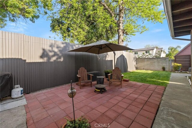 608 Stonehurst Dr, Altadena, CA 91001 - photo 32