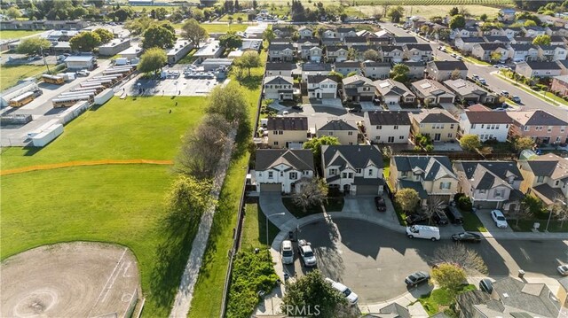 drone / aerial view featuring a residential view