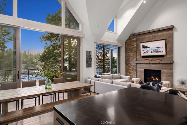 496 N State Highway 173, Lake Arrowhead, CA 92352 - sunroom featuring healthy amount of natural light and vaulted ceiling