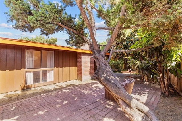 1768 Wright St, Pomona, CA 91766 - view of patio
