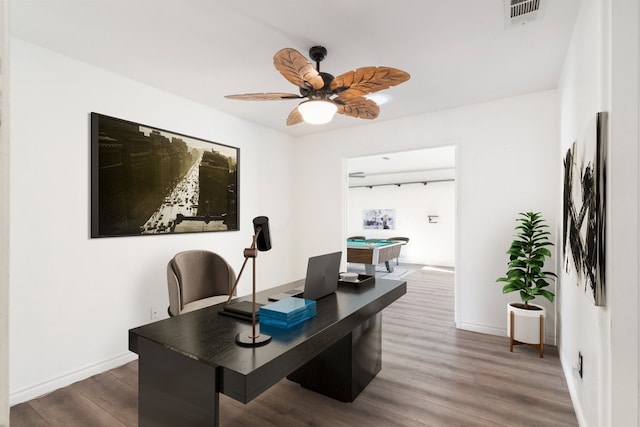 39203 Foxglove Cir, Murrieta, CA 92563 - office area featuring wood finished floors, baseboards, a ceiling fan, and visible vents