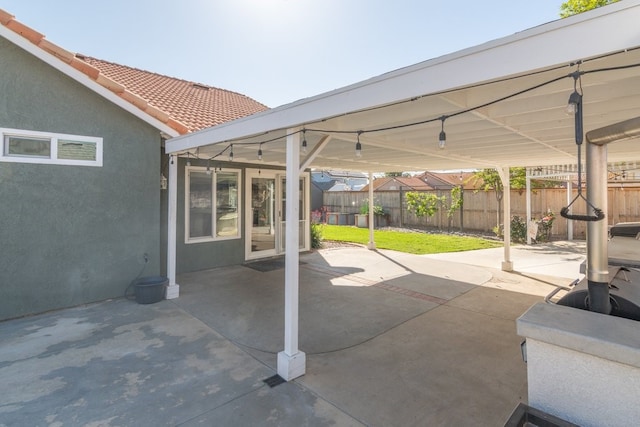 39203 Foxglove Cir, Murrieta, CA 92563 - view of patio / terrace featuring fence