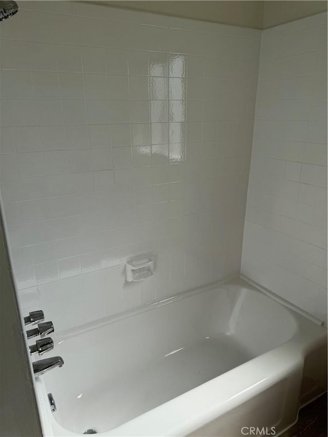 view of full bathroom