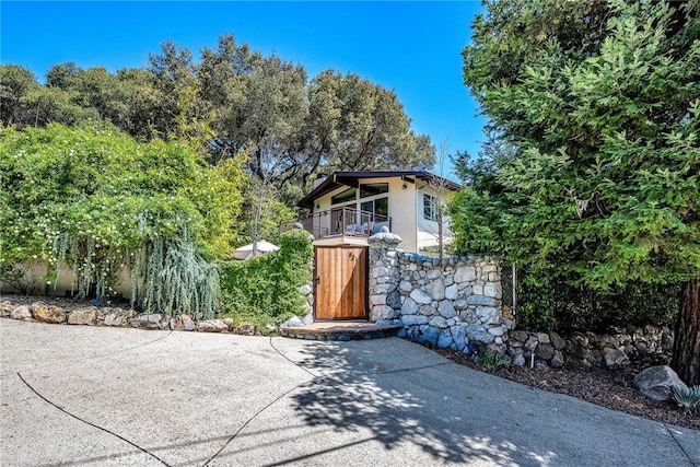 821 Crater Camp Dr, Calabasas, CA 91302 - photo 29