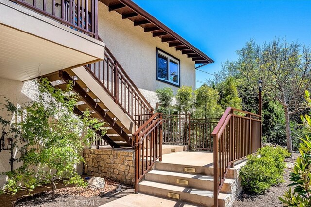 821 Crater Camp Dr, Calabasas, CA 91302 - photo 54