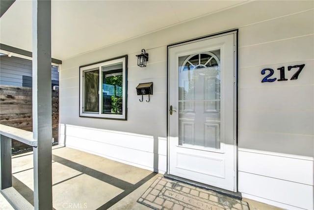 217 N Sacramento, Willows, CA 95988 - doorway to property with covered porch