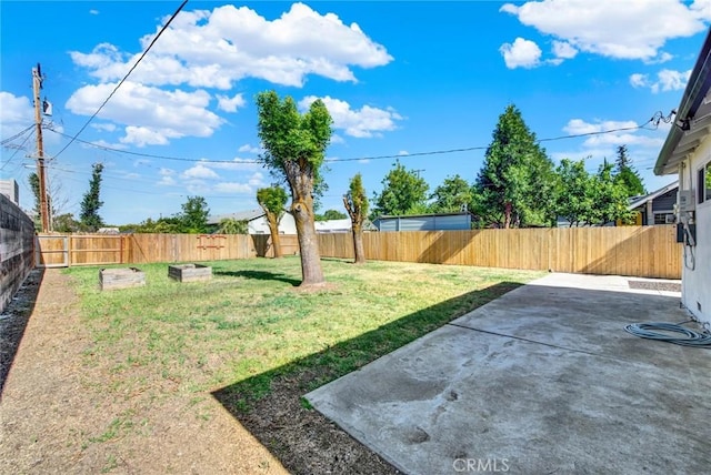 217 N Sacramento, Willows, CA 95988 - view of yard featuring a patio