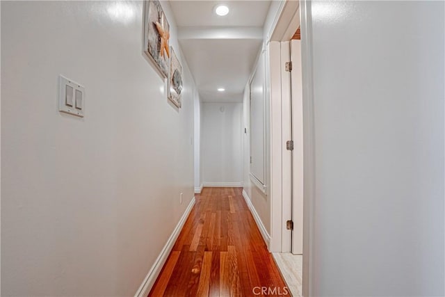 424 Camino De Encanto, Redondo Beach, CA 90277 - hall with light wood-type flooring, baseboards, and recessed lighting