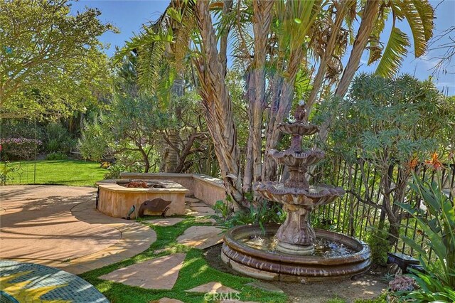 17816 Tuscan Dr, Granada Hills, CA 91344 - view of yard