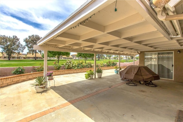 883 Riviera Ave, Banning, CA 92220 - view of patio