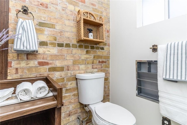 bathroom featuring toilet