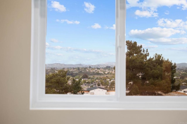 1024 Cottage Way, Encinitas, CA 92024 - detailed view of a mountainous background