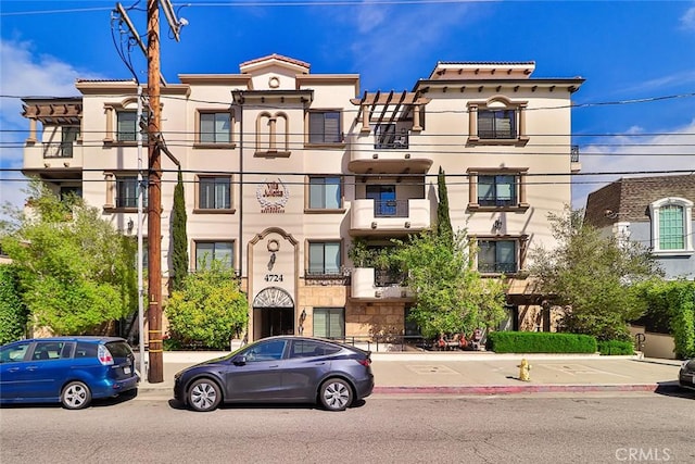 4724 Kester Ave Unit 404, Sherman Oaks, CA 91403 - photo 2