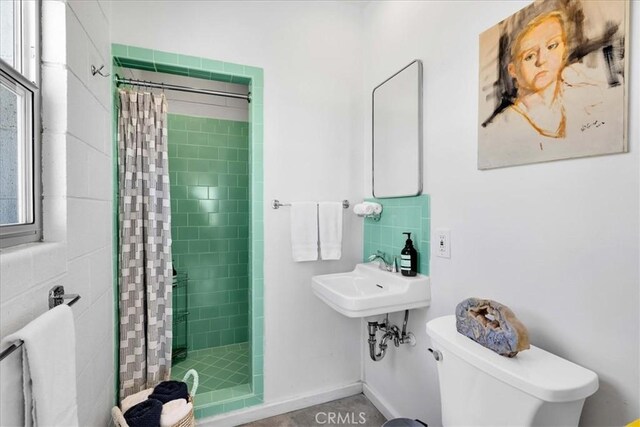 63465 Belmont St, Joshua Tree, CA 92252 - full bathroom with toilet and a stall shower