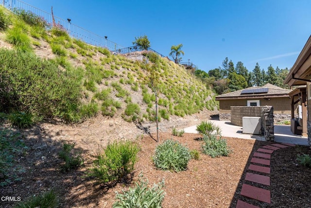 view of yard with a patio area
