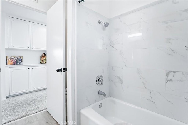 5201 Del Serra Cir, La Palma, CA 90623 - full bath with shower / tub combination
