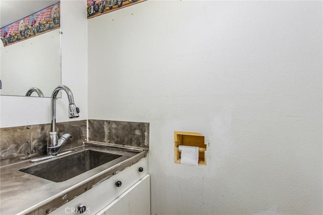 7045 Oak Hill Rd, Oak Hills, CA 92344 - bathroom featuring vanity