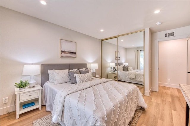 27695 Via Turina, Mission Viejo, CA 92692 - bedroom with light wood-style flooring, visible vents, and recessed lighting