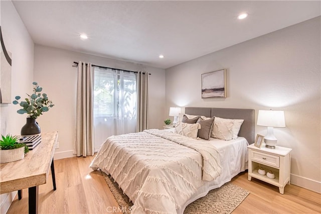 27695 Via Turina, Mission Viejo, CA 92692 - bedroom featuring baseboards, light wood finished floors, and recessed lighting