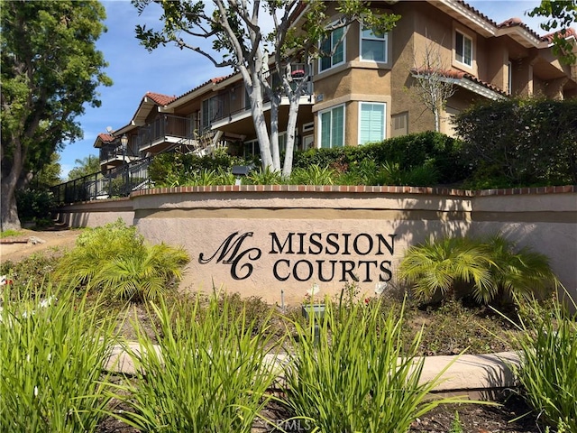 2 Via Pariente, Rancho Santa Margarita, CA 92688 - view of community / neighborhood sign