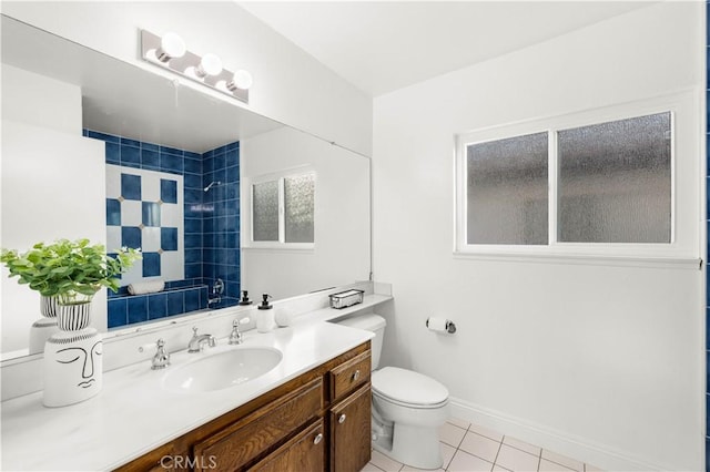 19 Alameda, Irvine, CA 92620 - full bath with toilet, a tile shower, baseboards, tile patterned flooring, and vanity