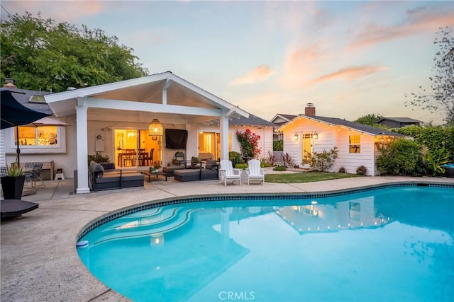 2818 Francis Ln, Costa Mesa, CA 92626 - outdoor pool featuring an outdoor living space and a patio area