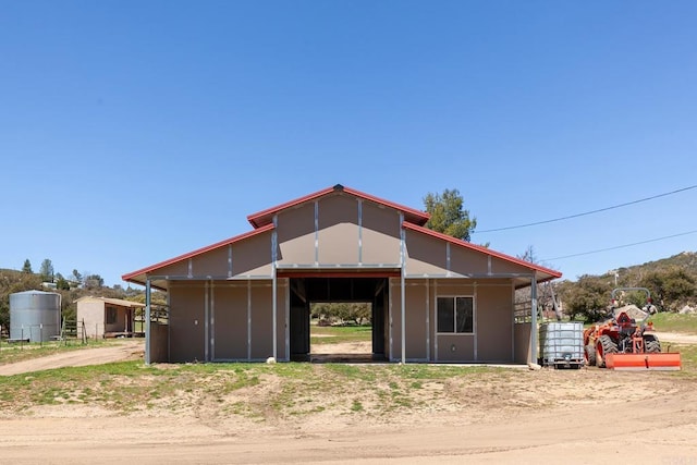 2483 Buckman Springs Rd, Campo, CA 91906 - view of front facade featuring an outbuilding