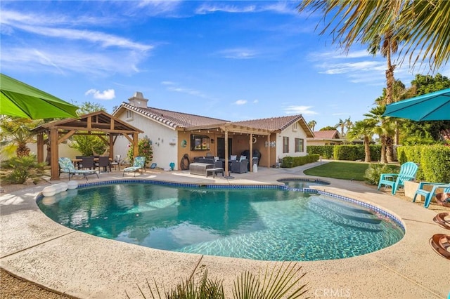 43590 Warner Trl, Palm Desert, CA 92211 - view of pool featuring a gazebo, a pool with connected hot tub, an outdoor hangout area, and a patio