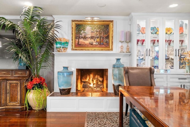455 Ridgeview Ct, Bonita, CA 91902 - living area featuring recessed lighting, a tile fireplace, crown molding, and wood finished floors