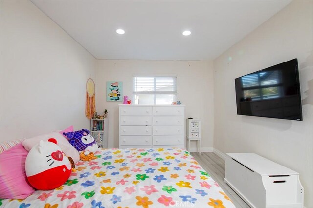 45522 Andale Ave, Lancaster, CA 93535 - bedroom with wood finished floors, recessed lighting, and baseboards