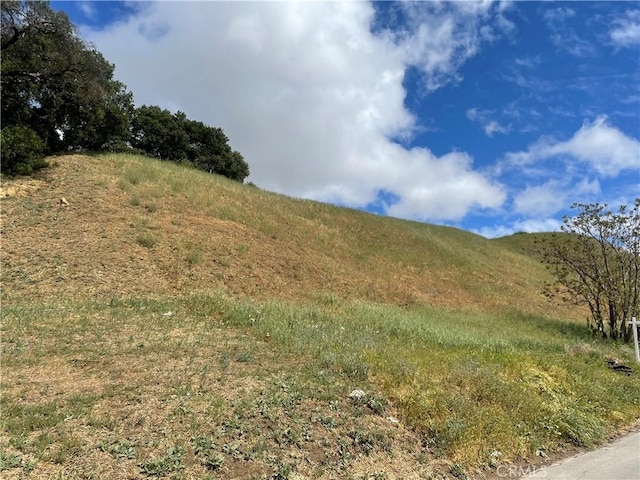 15 Driver Ave, Val Verde, CA 91384