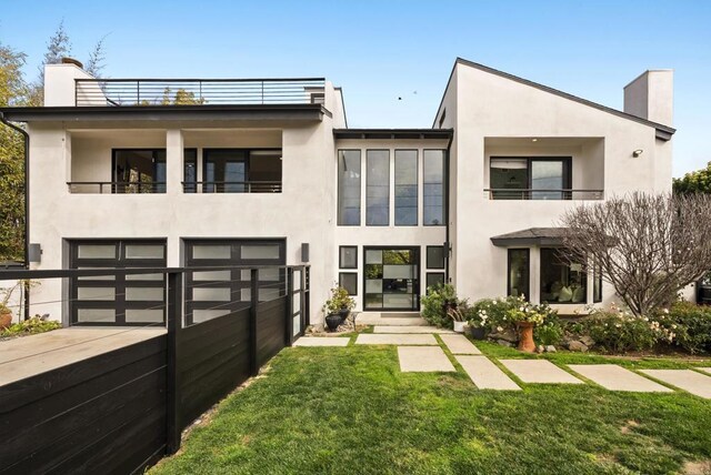 314 S Nardo Ave, Solana Beach, CA 92075 - view of front of house featuring stucco siding, a chimney, and a balcony