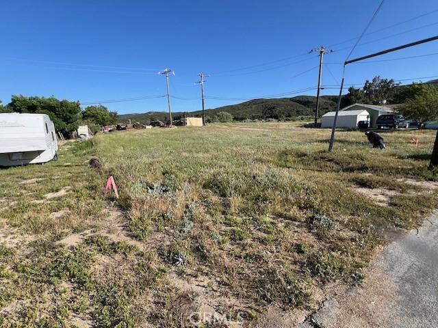 42808 Bluehills Dr, Lake Elizabeth, CA 93532