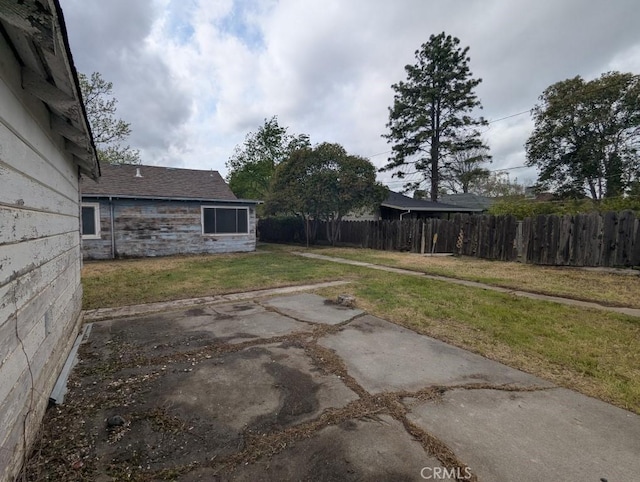 548 S Plumas St, Willows, CA 95988 - view of yard featuring fence
